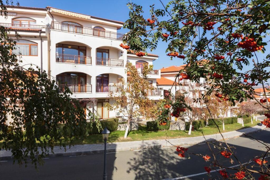 Lovely Apartment In Peaceful Family Spa Resort Near To Nesebar Kableshkovo  Bagian luar foto