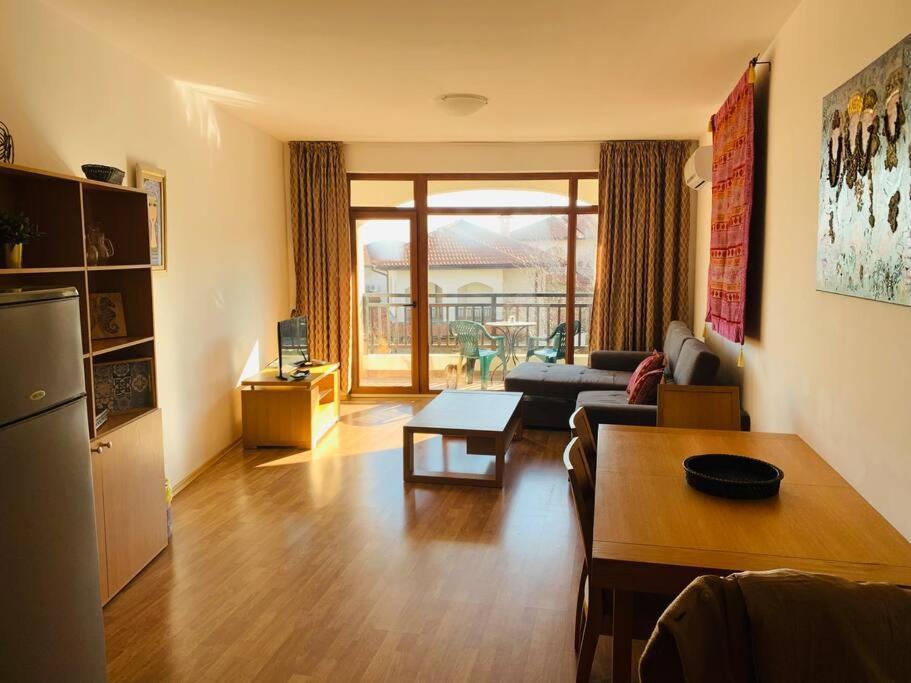 Lovely Apartment In Peaceful Family Spa Resort Near To Nesebar Kableshkovo  Bagian luar foto