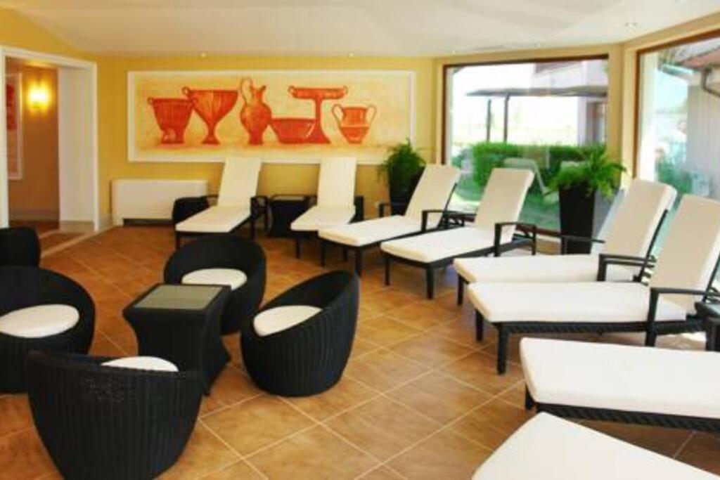 Lovely Apartment In Peaceful Family Spa Resort Near To Nesebar Kableshkovo  Bagian luar foto